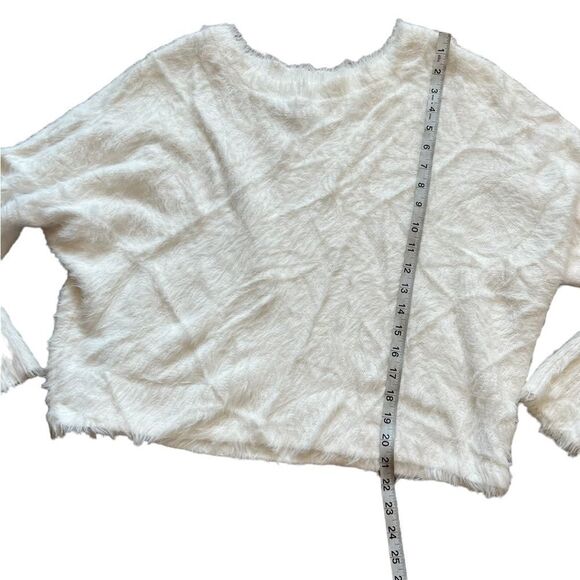 Cream Soft Wrinkle Look Oversized Short Long Sleeve Pullover Sweater M - Picture 6 of 8